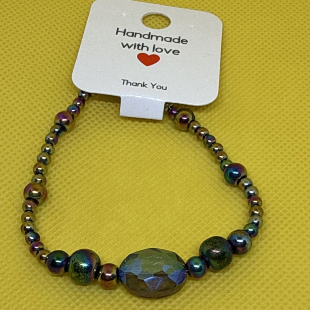 Handmade Multicolor Beaded Glass Bracelet with Oval Center Bead